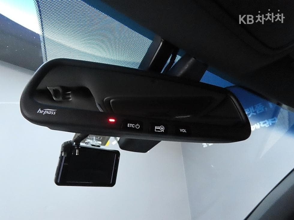 Kia K5 Second generation2.0 Gasoline SX Signature - 15