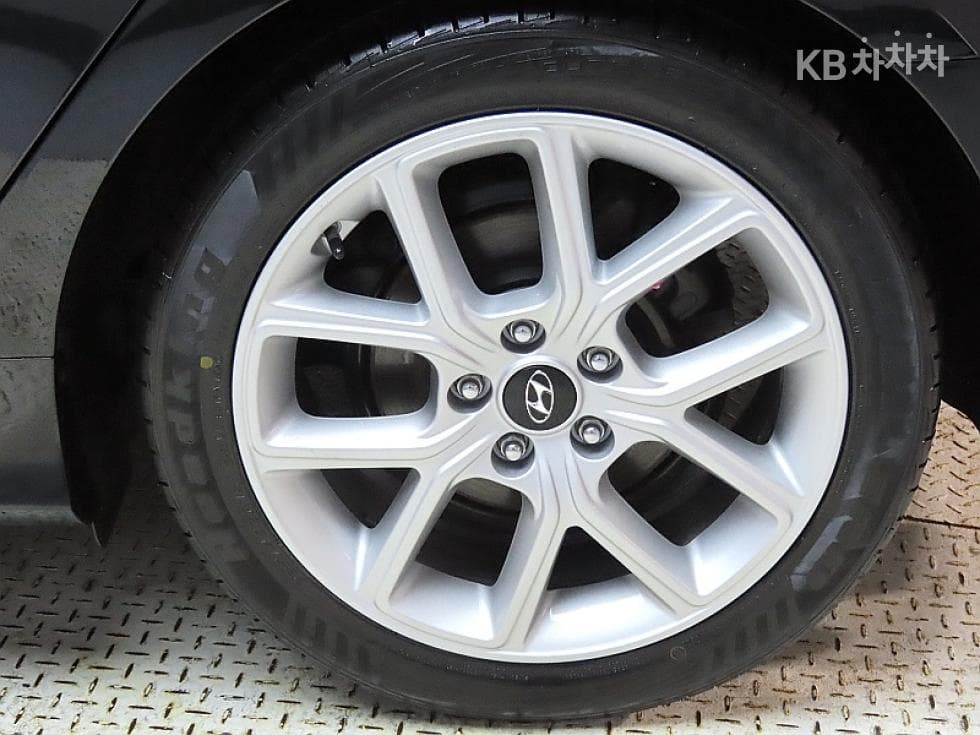 Hyundai Sonata New Rise2.0 Turbo Exclusive - 20