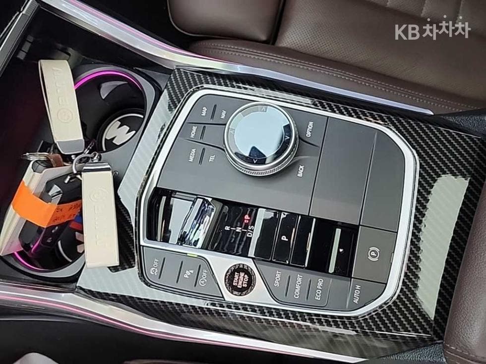 BMW 4시리즈 (G22)420i Gran Coupe M Sport Performance Package - 8