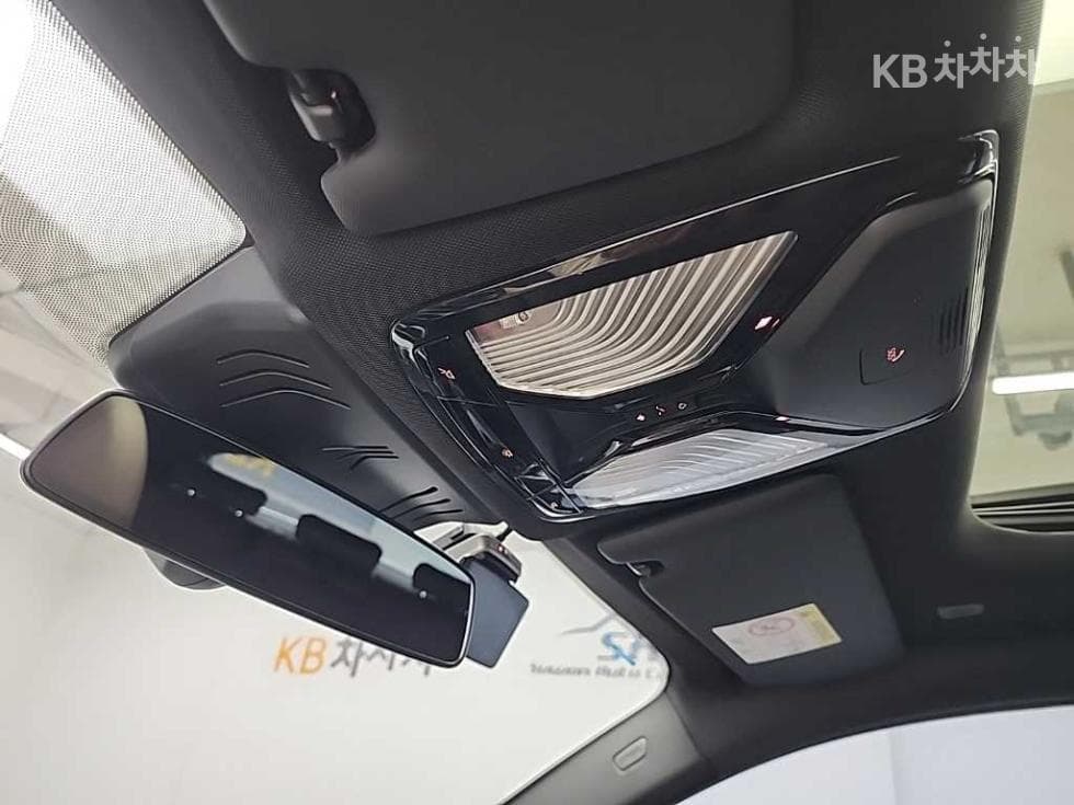 BMW 4시리즈 (G22)420i Gran Coupe M Sport Performance Package - 17