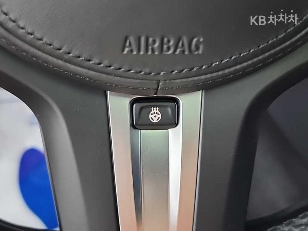 BMW 4시리즈 (G22)420i Gran Coupe M Sport Performance Package - 18