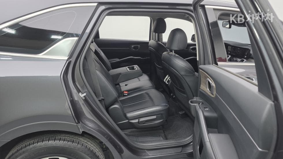Киа Sorento 4-то поколение2.2 Дизел 2WD Тренди - 15