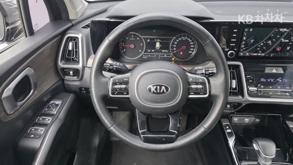 Киа Sorento 4-то поколение2.2 Дизел 2WD Тренди - 16
