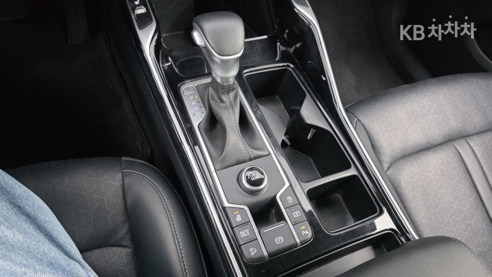 Киа Sorento 4-то поколение2.2 Дизел 2WD Тренди - 22