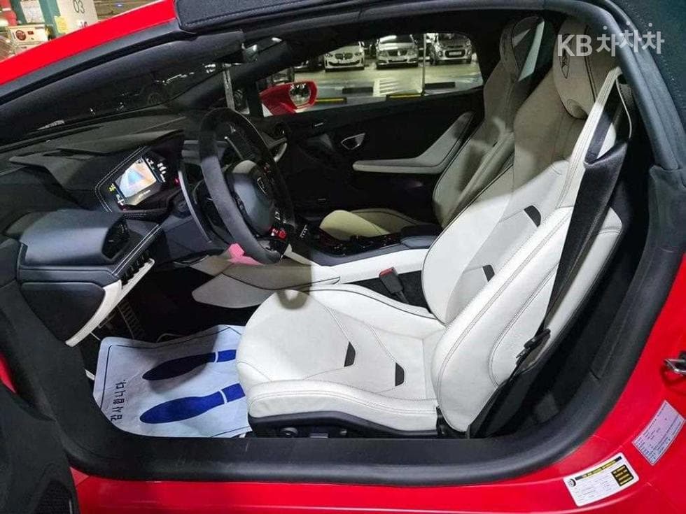 람보르기니 우라칸 EVO5.2 LP640-4 Spyder - 10