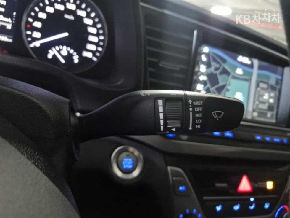 Хюндай Avante (Elantra)AD1.6 GDi Value Plus - 14