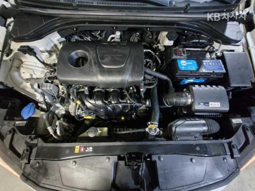 Хюндай Avante (Elantra)AD1.6 GDi Value Plus - 19