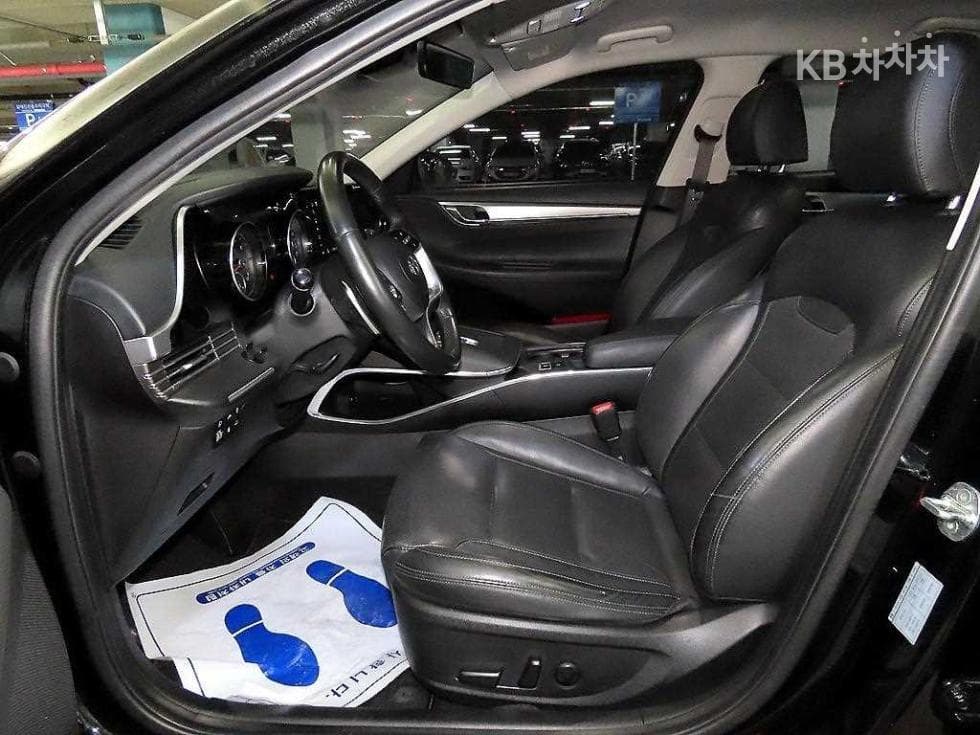 Hyundai The New (facelift) Grandeur (Azera)2.5 Premium 초이스 - 6