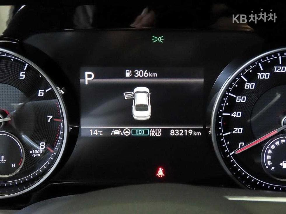 Hyundai The New (facelift) Grandeur (Azera)2.5 Premium 초이스 - 9