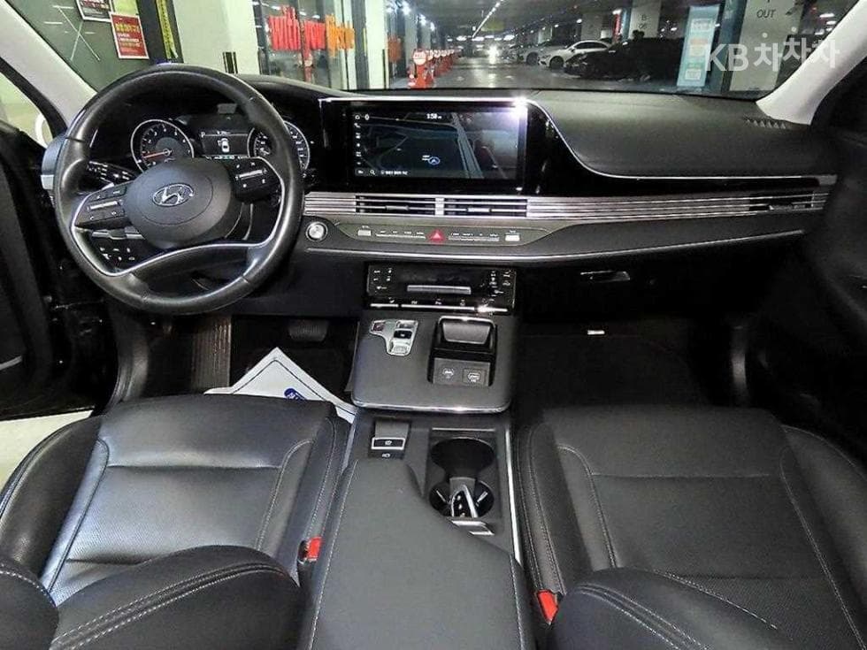 Hyundai The New (facelift) Grandeur (Azera)2.5 Premium 초이스 - 10