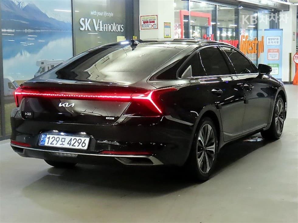 Kia K8 Hybrid1.6 Turbo Signature - 4