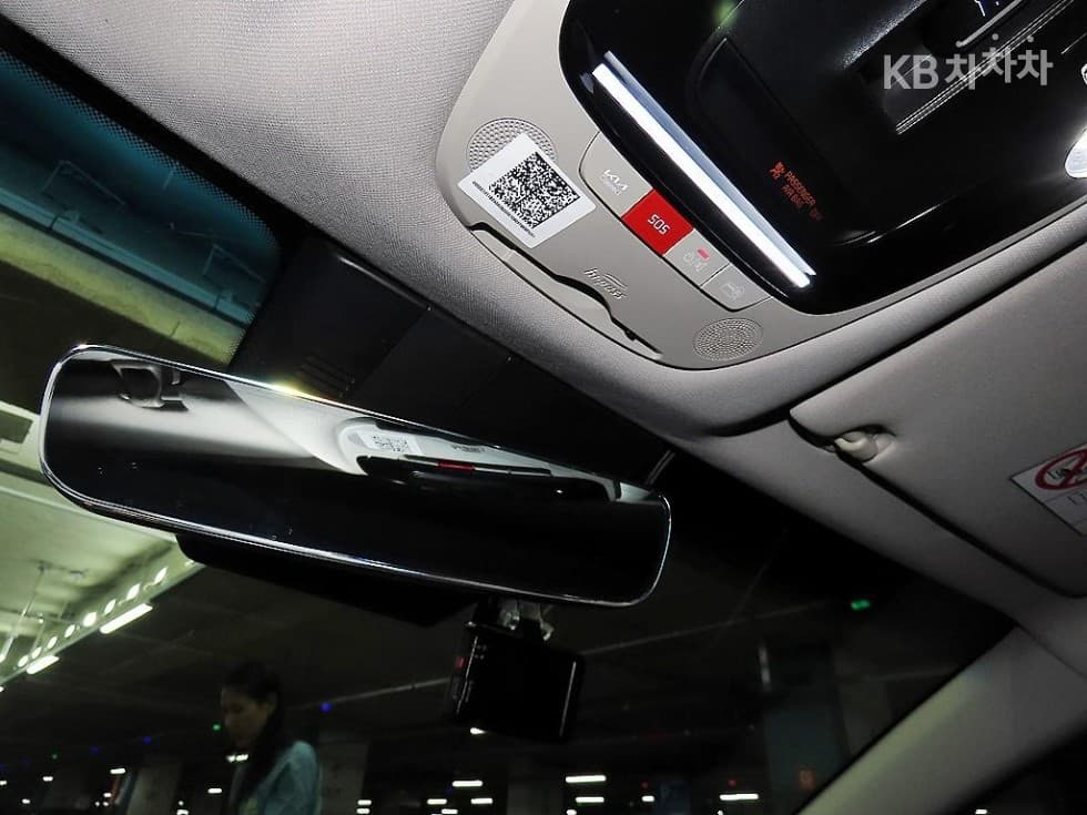Kia K8 Hybrid1.6 Turbo Signature - 14