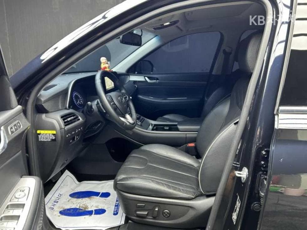 Hyundai Palisade3.8 Gasoline 7-seater (Limousine) AWD Prestige - 6