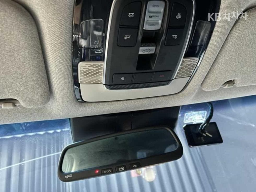 Hyundai Palisade3.8 Gasoline 7-seater (Limousine) AWD Prestige - 14