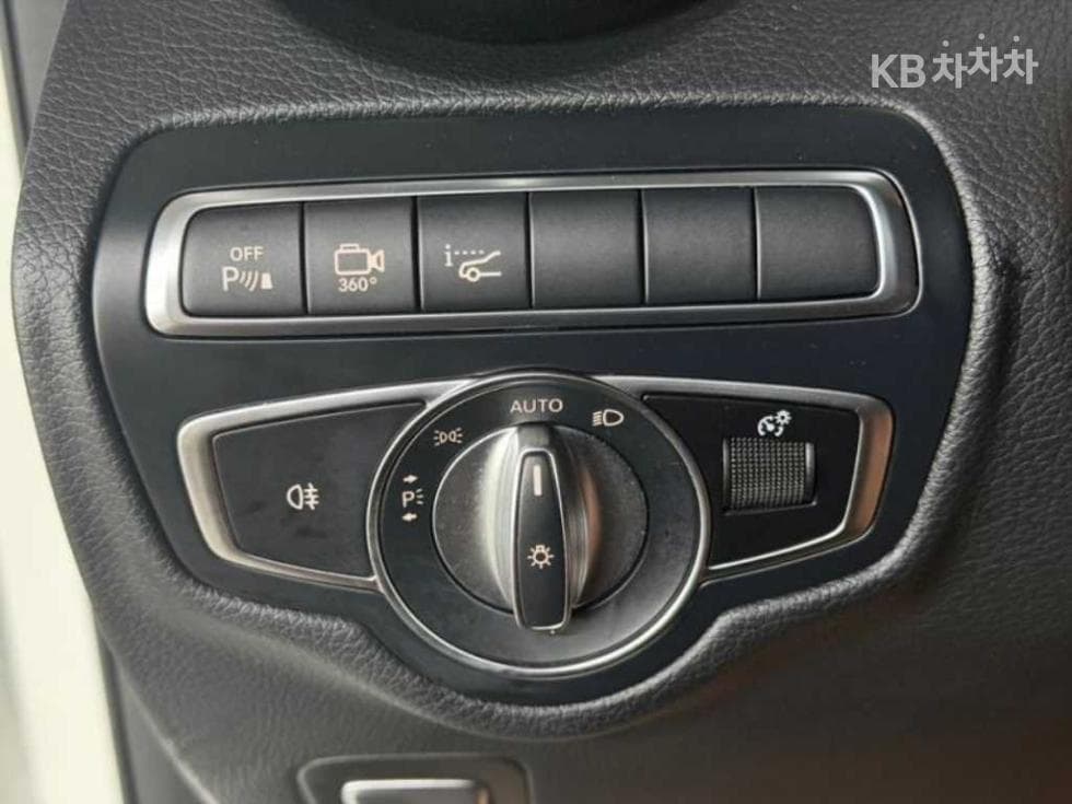 Mercedes-Benz GLC(X253)43 AMG 4Matic COUPE - 13
