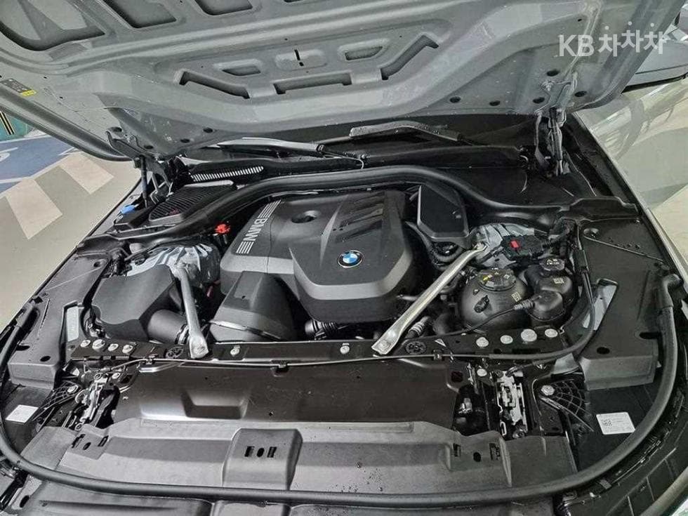 BMW New5 Series(G60)530i xDrive M Sport - 19