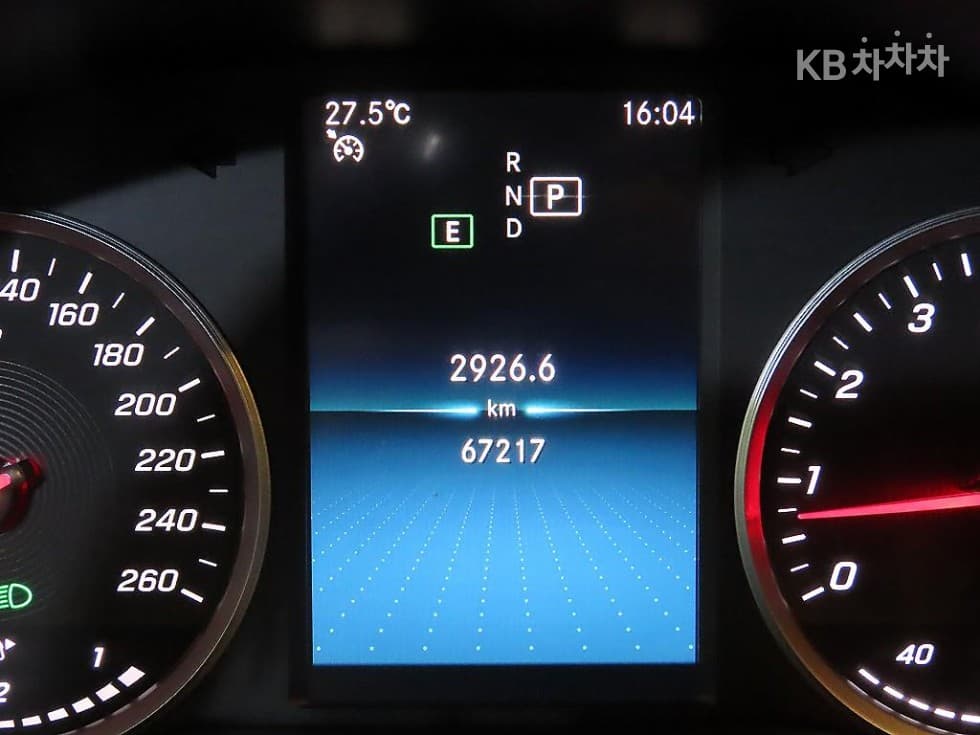 Mercedes-Benz The New (фейслифт) C-КласC200 W205 - 9