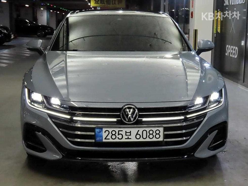 Volkswagen Arteon2.0 Турбо Дизел Инжекция 4x4 Prestige - 2