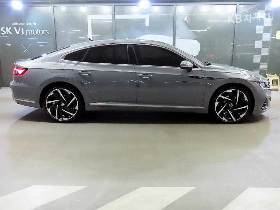 Volkswagen Arteon2.0 Турбо Дизел Инжекция 4x4 Prestige - 3