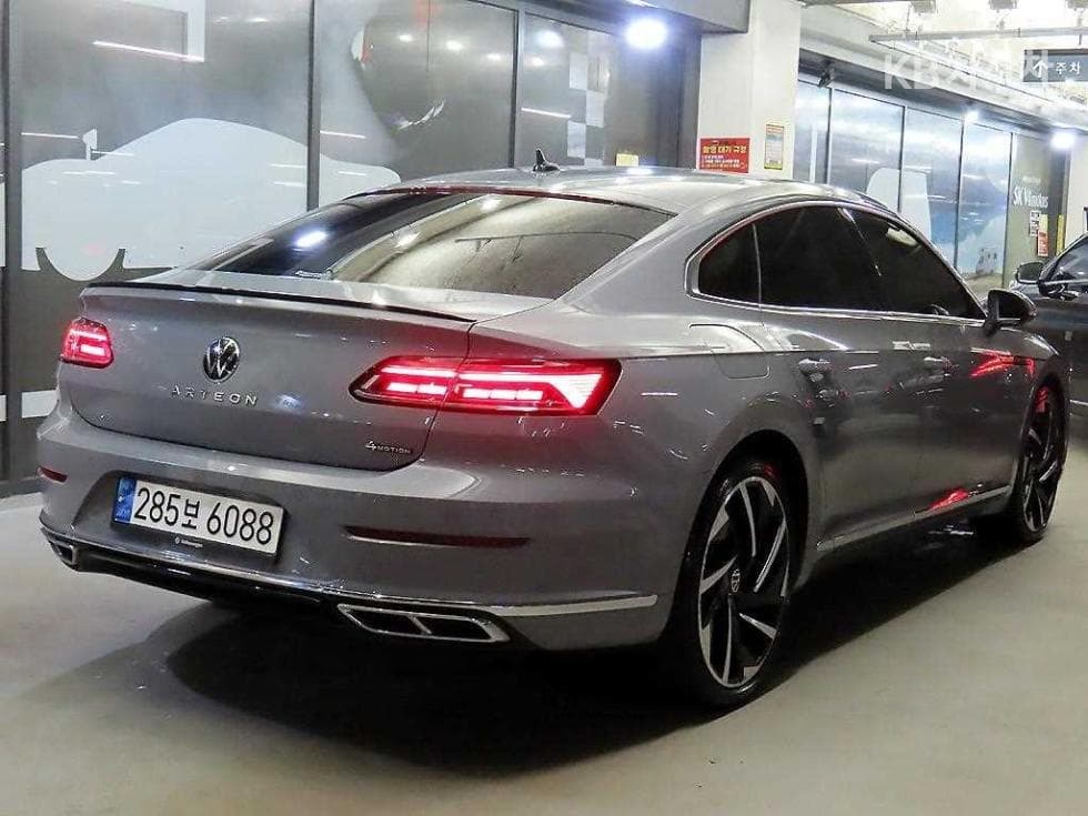 Volkswagen Arteon2.0 Турбо Дизел Инжекция 4x4 Prestige - 4