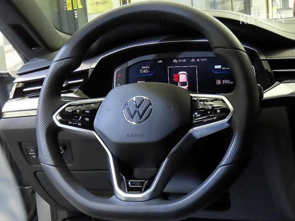 Volkswagen Arteon2.0 Турбо Дизел Инжекция 4x4 Prestige - 8