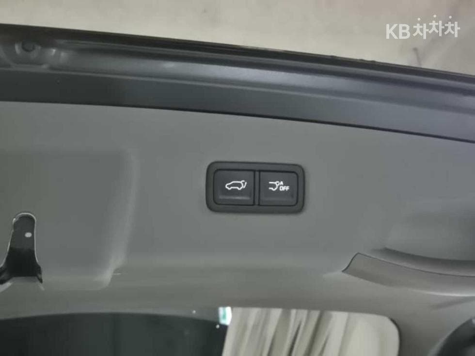 Киа Канивал 4-то поколениеВисок Лимузин (Канивал) G3.5 GDI 7-местен (Лимузин) Signature - 7