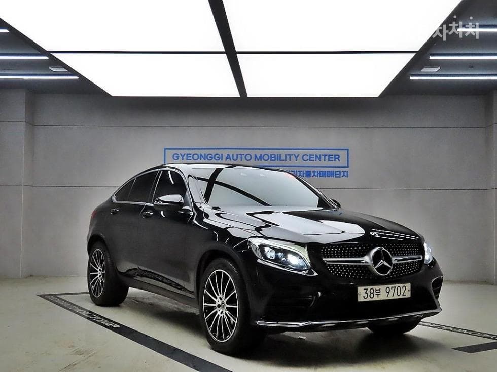 Mercedes-Benz GLC(X253) 300 4Matic Coupe Стандартен - Image 1