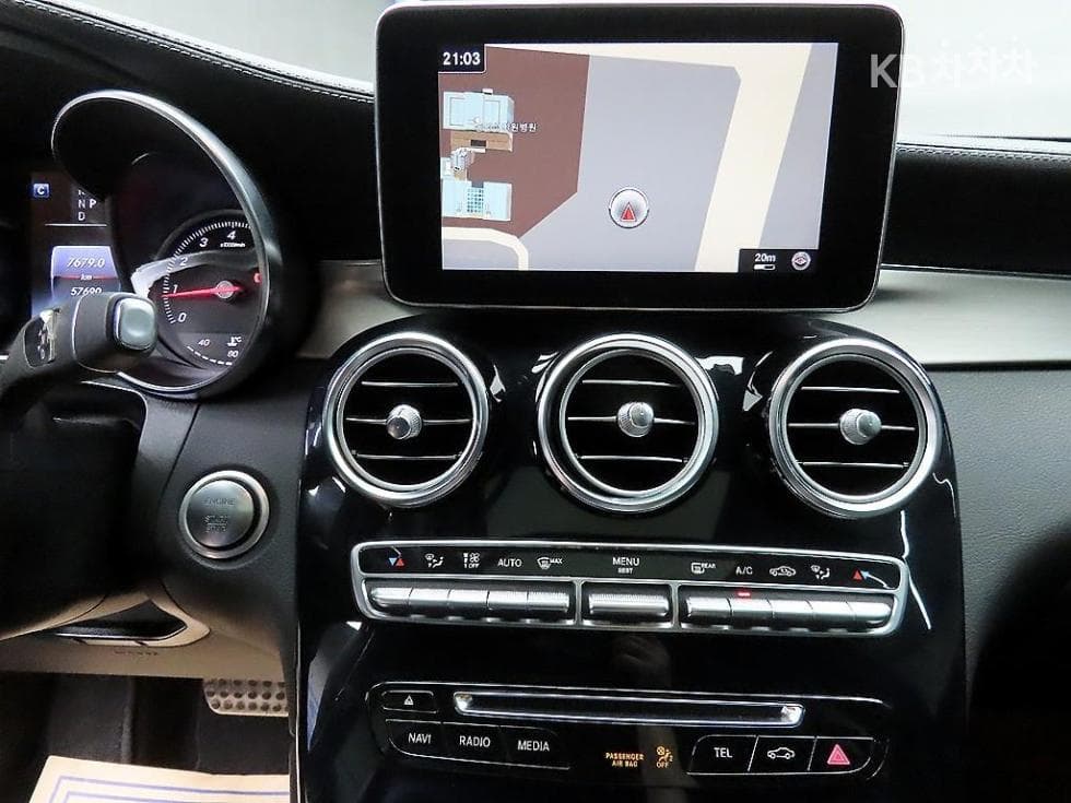 Mercedes-Benz GLC(X253)300 4Matic Coupe Standard - 15