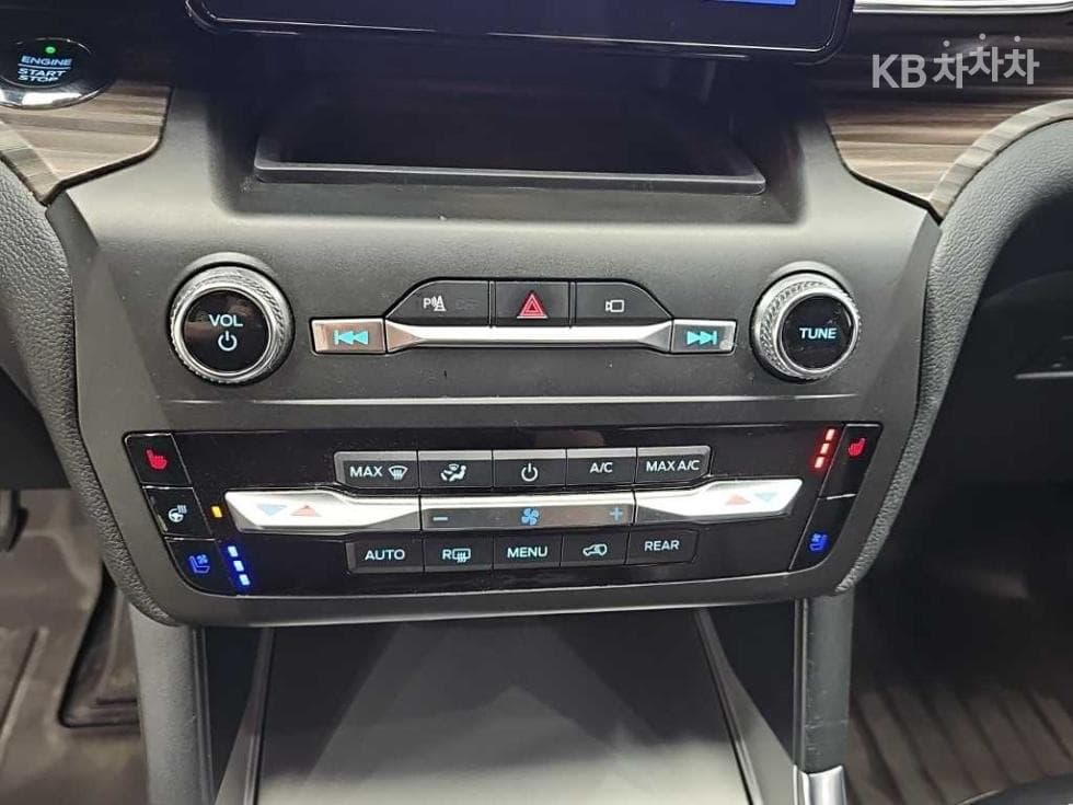 Ford Explorer(6세대)Gasoline Turbo 2.3 AWD Limited - 10