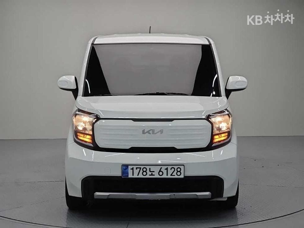 Kia The New (facelift) Kia Ray (van) Van1.0 Gasoline Van 2-seater Prestige Special (special feature/edition) - 2