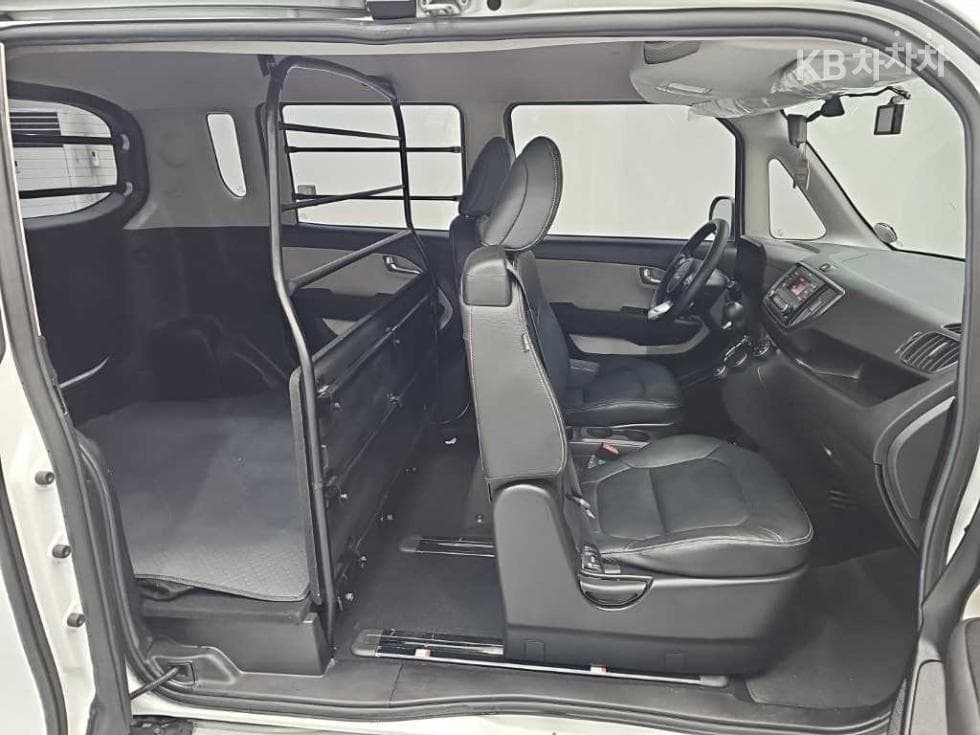 Kia The New (facelift) Kia Ray (van) Van1.0 Gasoline Van 2-seater Prestige Special (special feature/edition) - 18