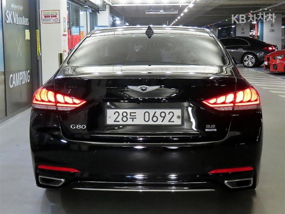Genesis G803.8 GDI AWD Prestige - 5