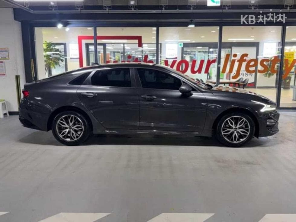 Kia K5 3rd Gen2.0 Gasoline Noblesse - 3
