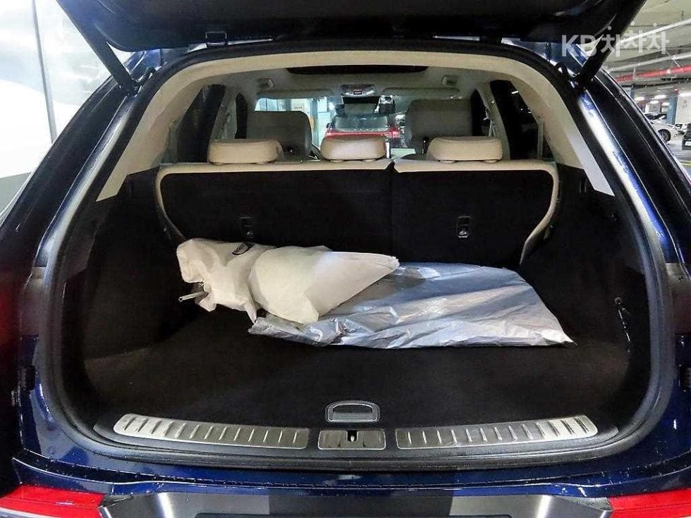 Дженезис GV70Бензин 2.5T AWD - 16