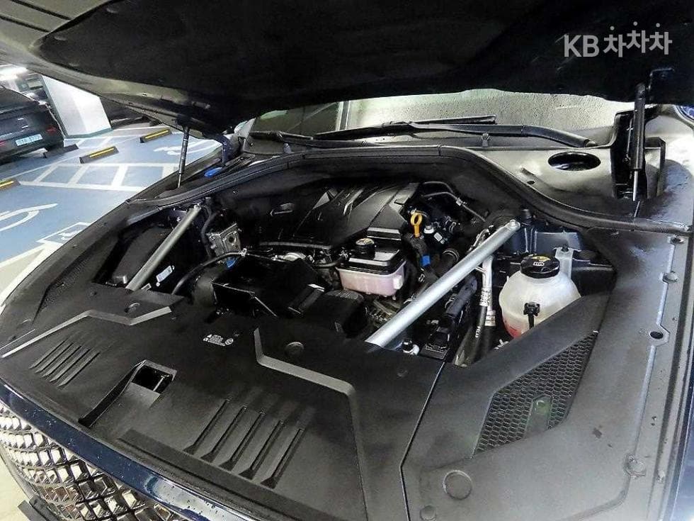 Дженезис GV70Бензин 2.5T AWD - 19