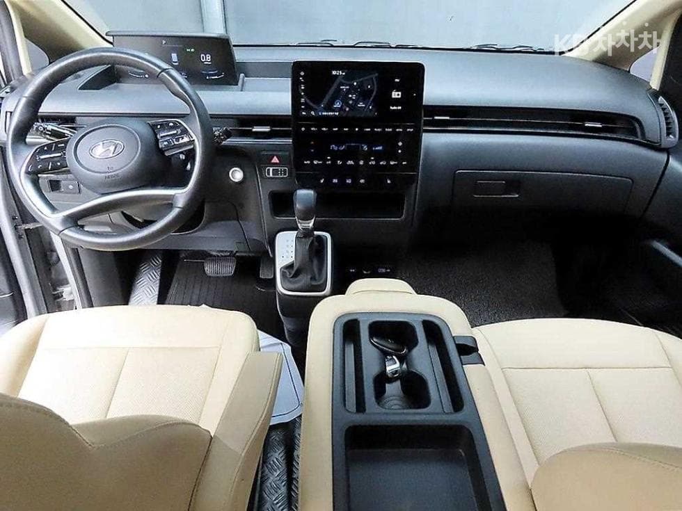 Хюндай Staria3.5 LPG Турер 9 Modern - 7