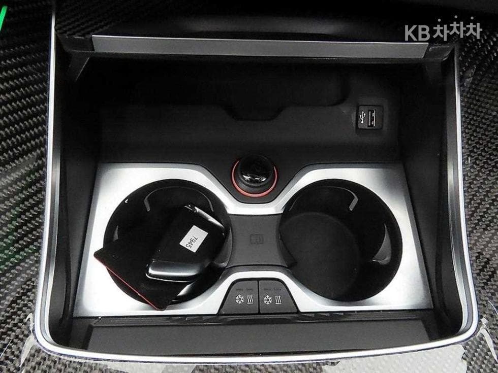 BMW X6(G06)M50i Стандартен - 13