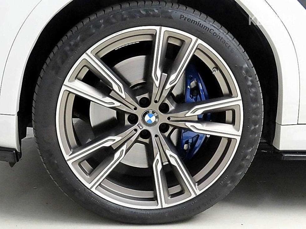 BMW X6(G06)M50i Стандартен - 20