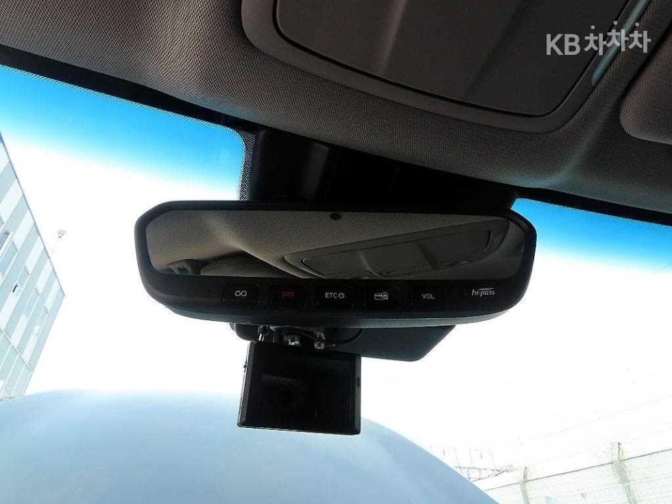 Дженезис G803.3 GDI AWD Премиум Люкс - 16