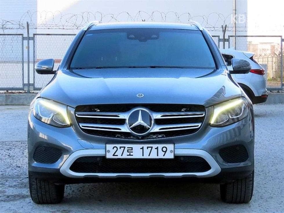 Mercedes-Benz GLC(X253) 350e 4Matic Стандартен - Image 1