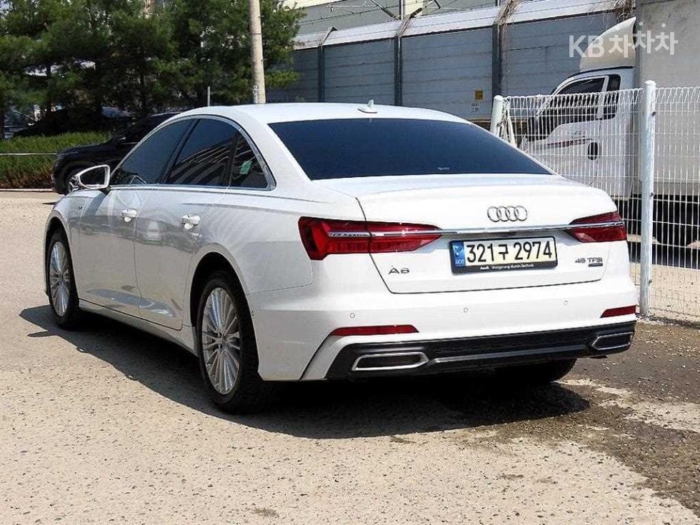 Ауди A6(C8)45 TFSI Quattro Premium - 3