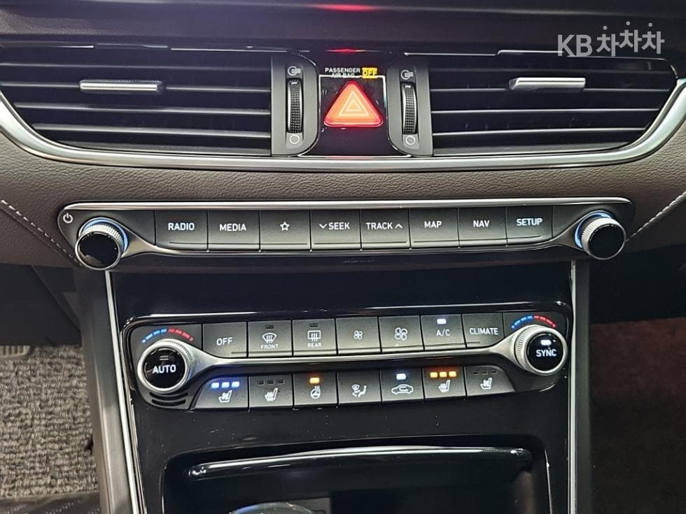 Hyundai Grandeur (Azera)IGDiesel 2.2 Premium Standard - 10