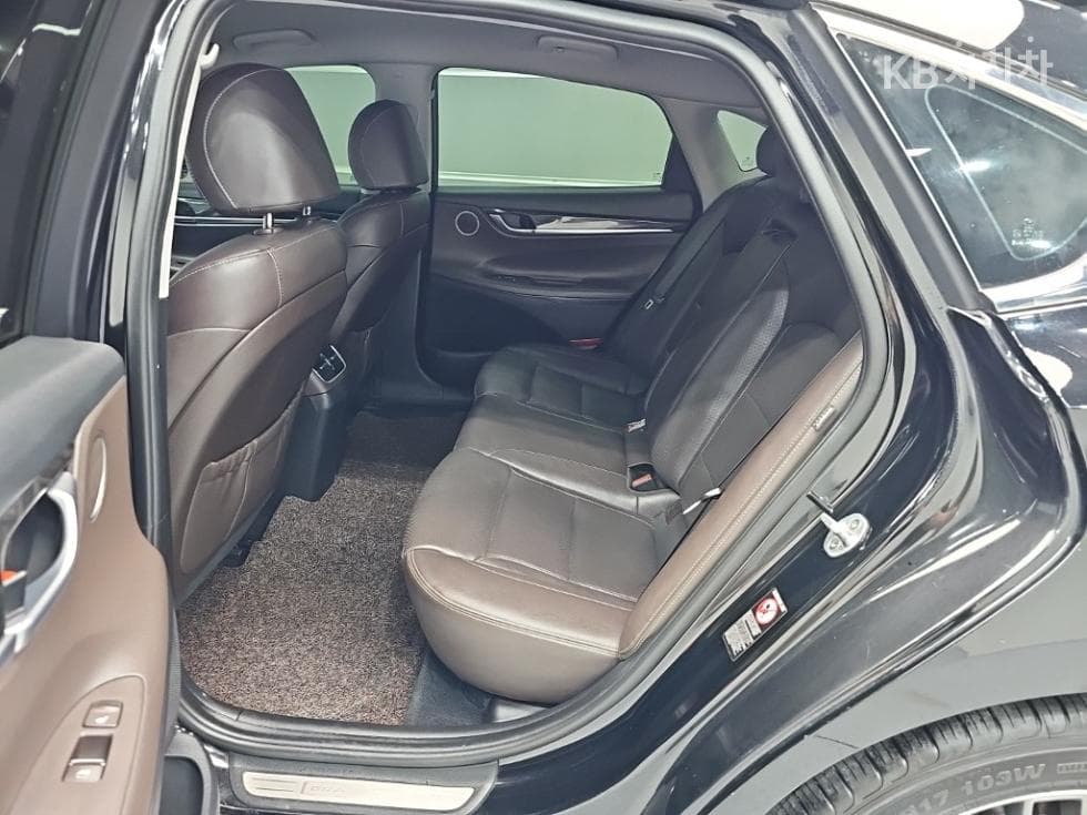 Hyundai Grandeur (Azera)IGDiesel 2.2 Premium Standard - 12