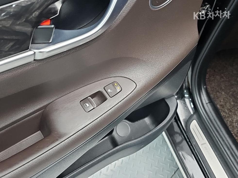 Hyundai Grandeur (Azera)IGDiesel 2.2 Premium Standard - 13