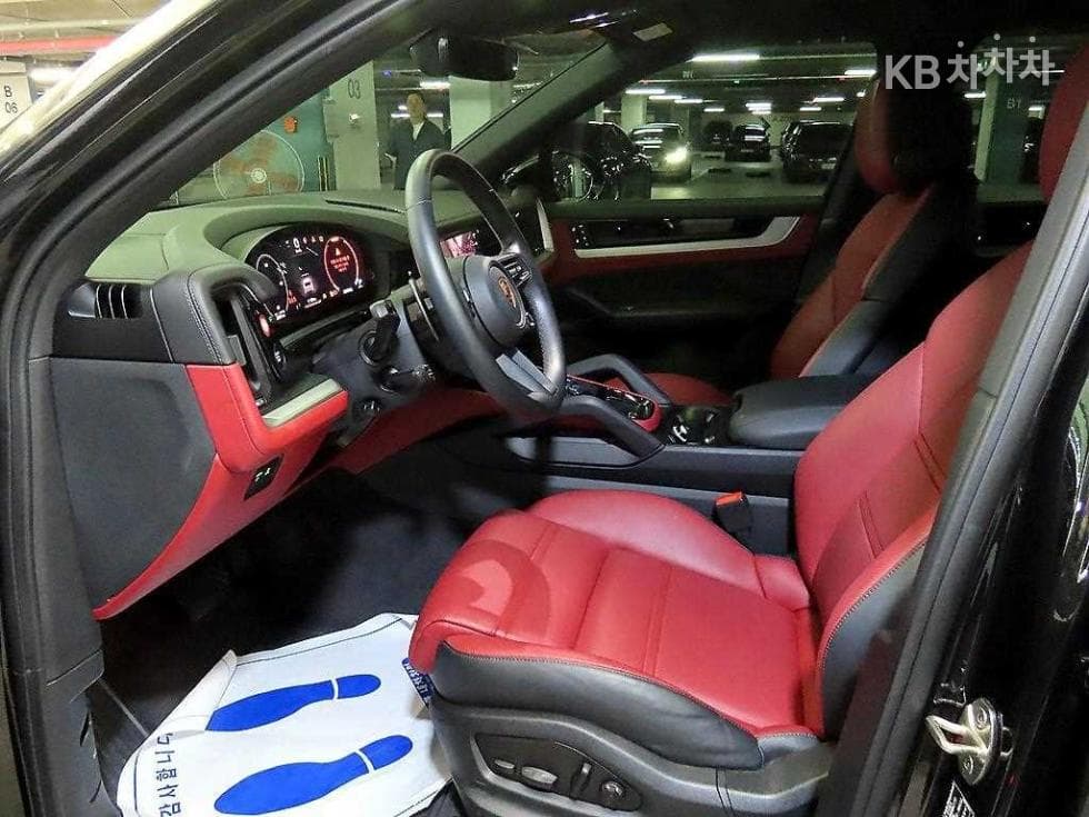 Porsche Cayenne(9Y0)3.0 Coupe Стандартен - 6
