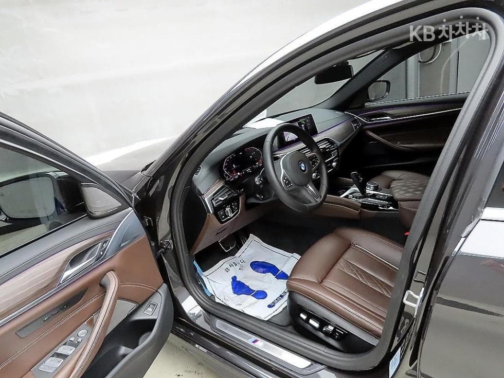 BMW 올Нов5 Серия (G30)520i M Sport - 5