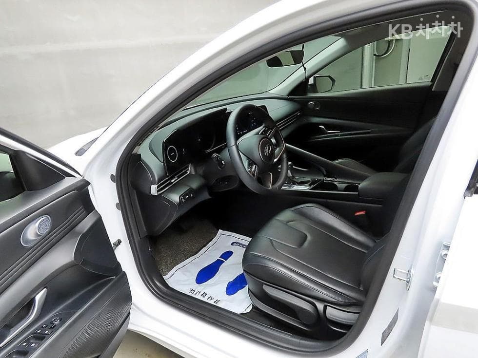 Hyundai All New Avante (Elantra)(CN7)1.6 Gasoline Modern - 5