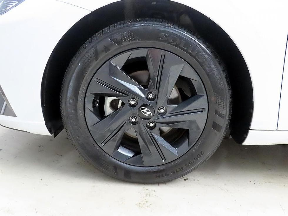 Hyundai All New Avante (Elantra)(CN7)1.6 Gasoline Modern - 20