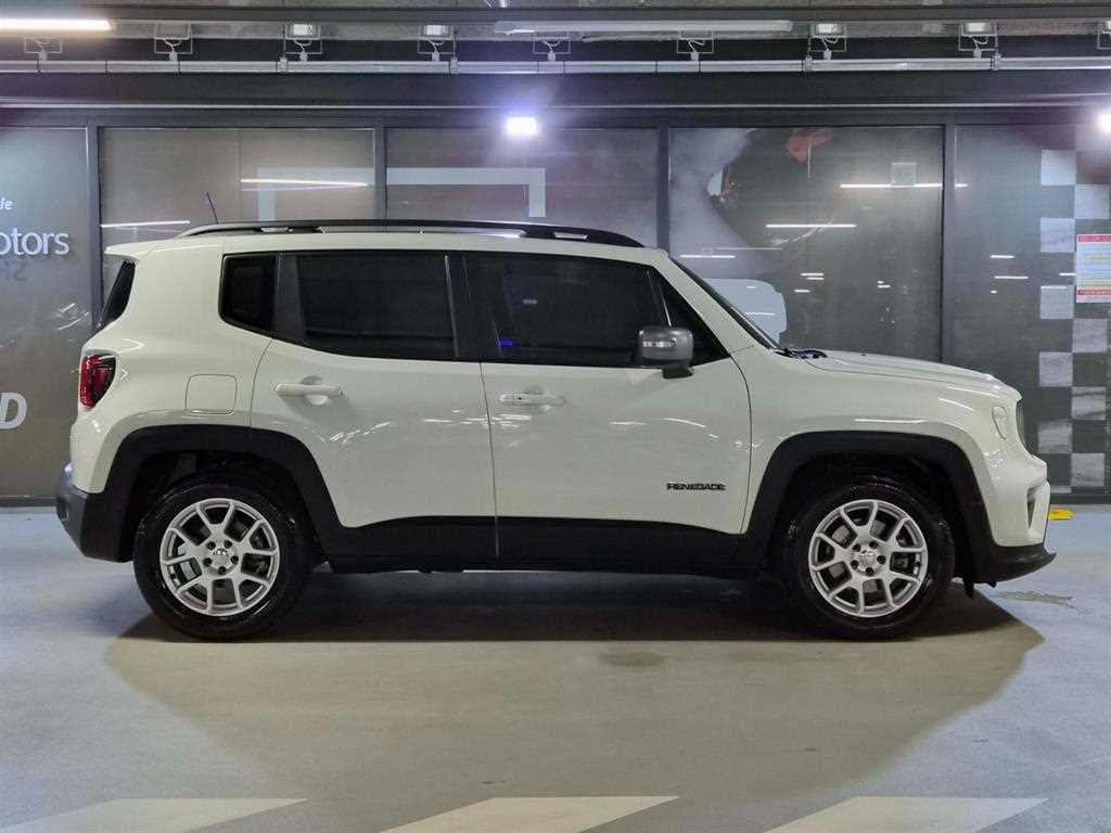 지프 레니게이드2.4 Limited FWD - 3