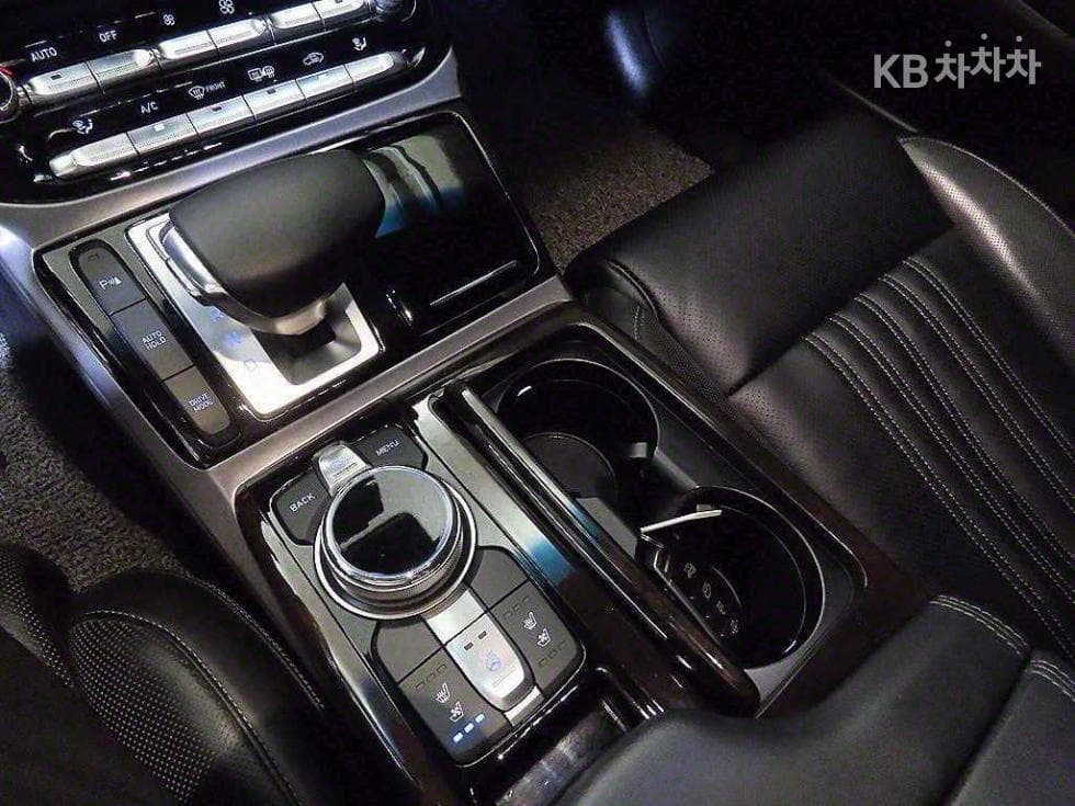 Дженезис EQ9003.8 GDI AWD Лукс - 12